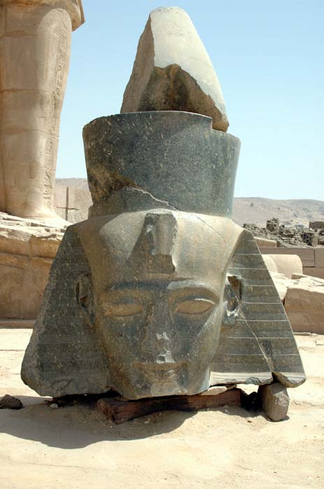 ramesseum_100