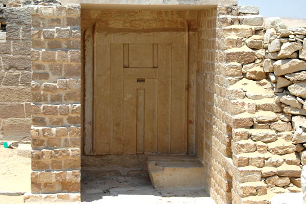 saqqara_jul_2006_0001